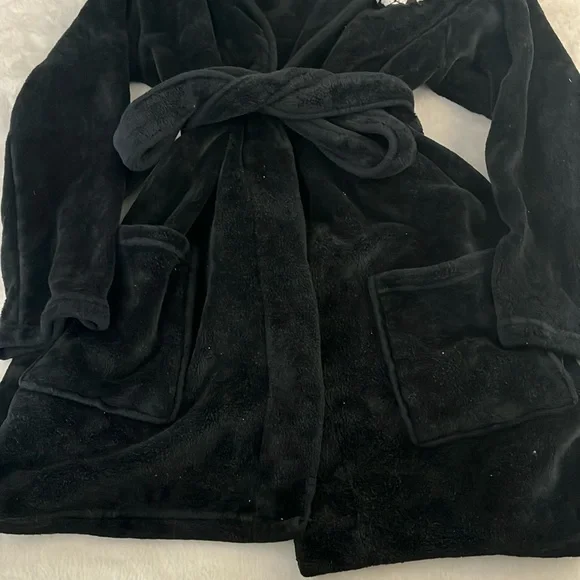 PINK Robe - Picture 4 of 5